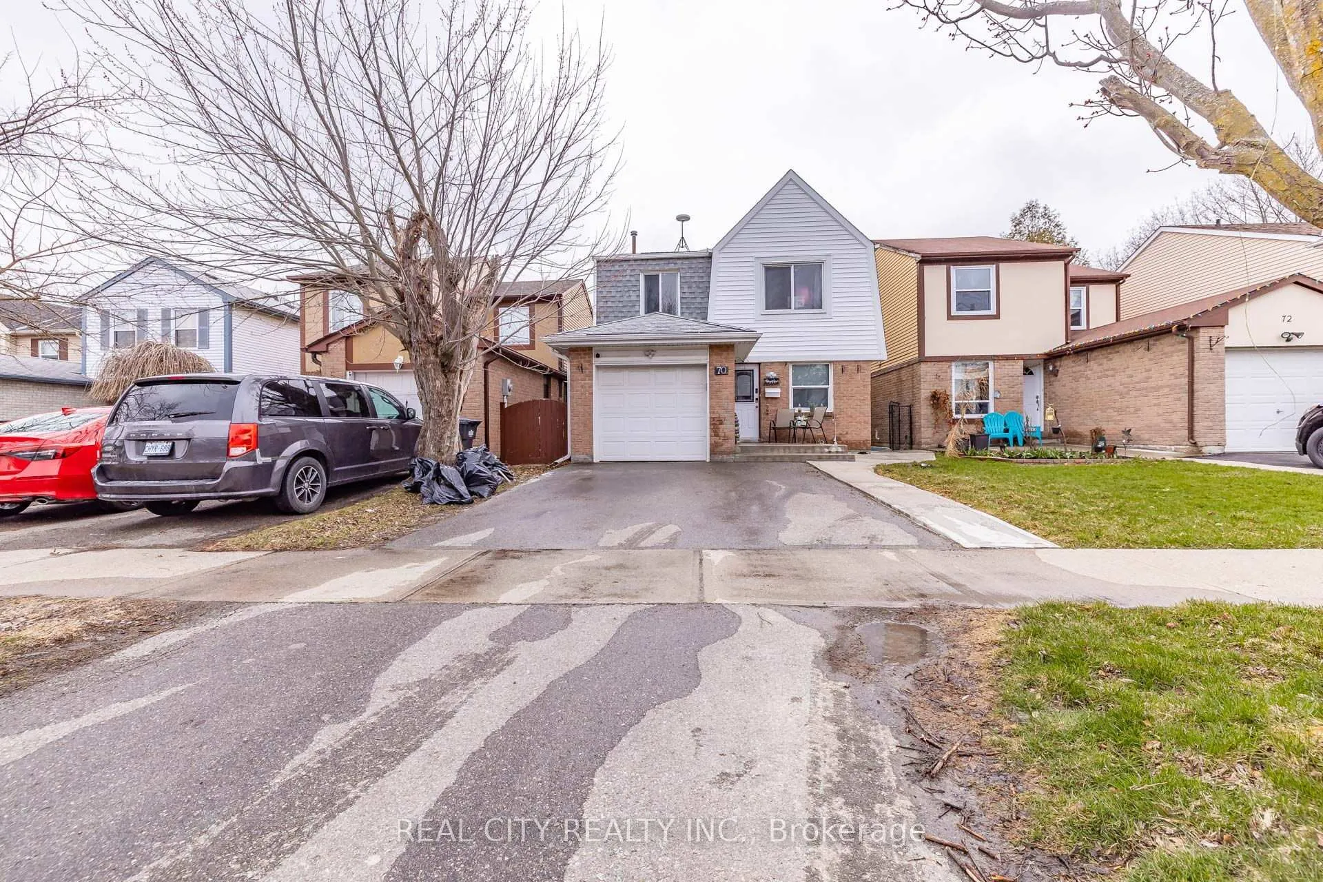 Photo 1 of 70 Majestic Crescent, Brampton, Central Park — HOMEH