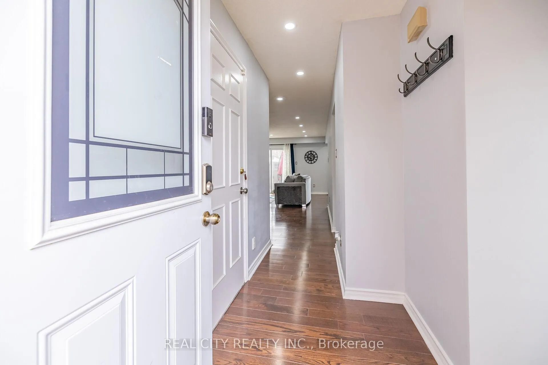 Photo 5 of 70 Majestic Crescent, Brampton, Central Park — HOMEH