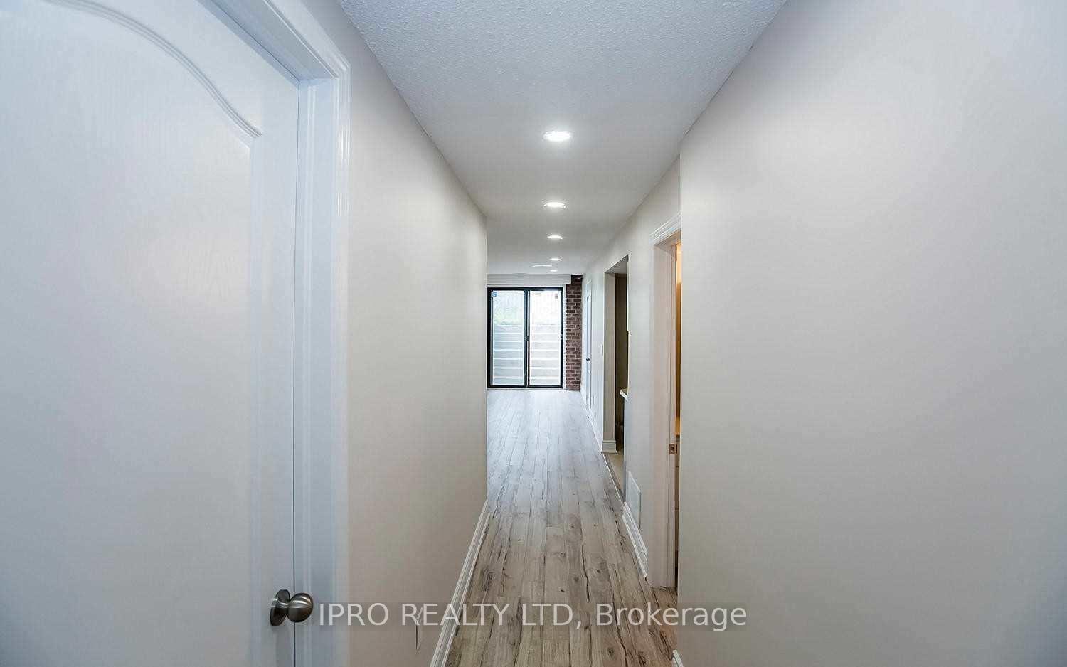 Photo 2 of 22 Norbert Road, Brampton, Brampton South — HOMEH