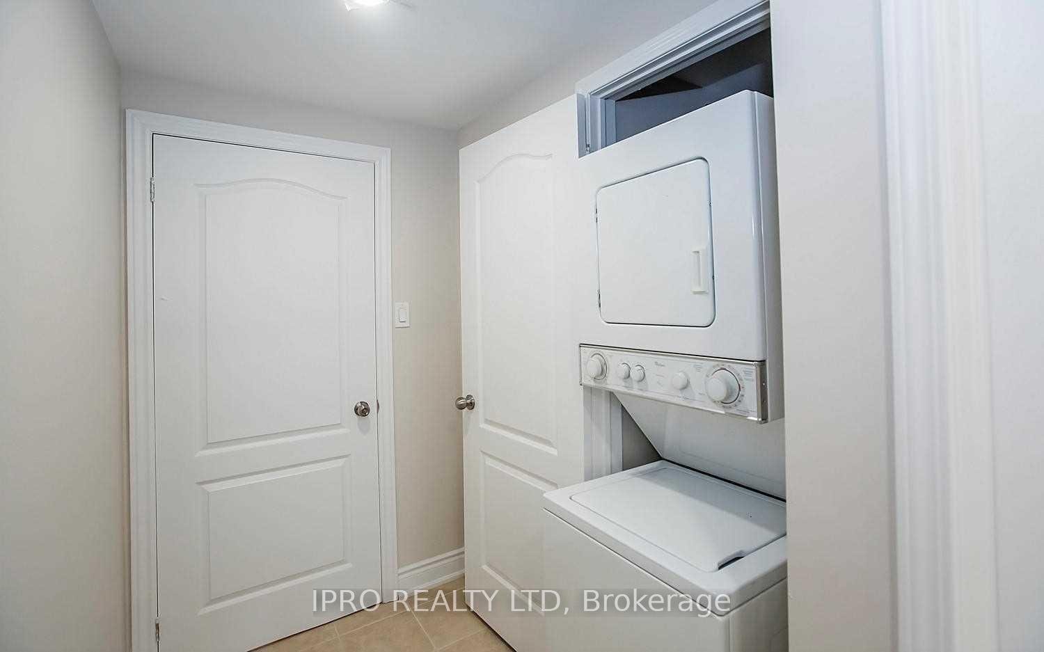 Photo 10 of 22 Norbert Road, Brampton, Brampton South — HOMEH