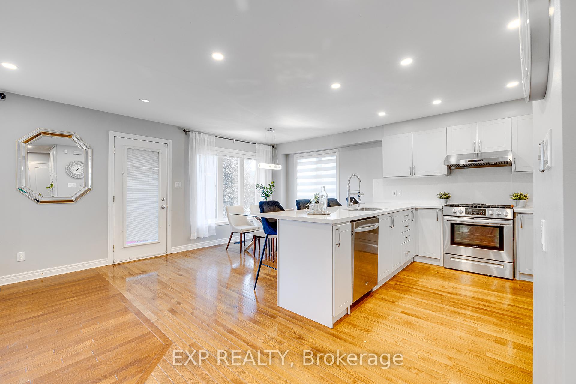 Photo 8 of 44 Pentland Road, Hamilton, Waterdown — HOMEH