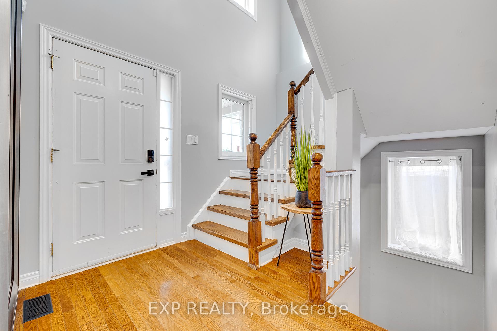 Photo 18 of 44 Pentland Road, Hamilton, Waterdown — HOMEH