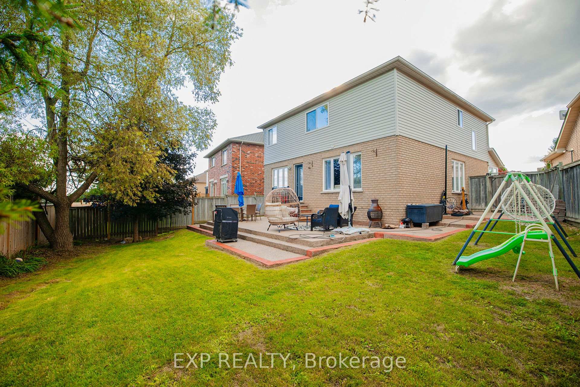 Photo 36 of 44 Pentland Road, Hamilton, Waterdown — HOMEH