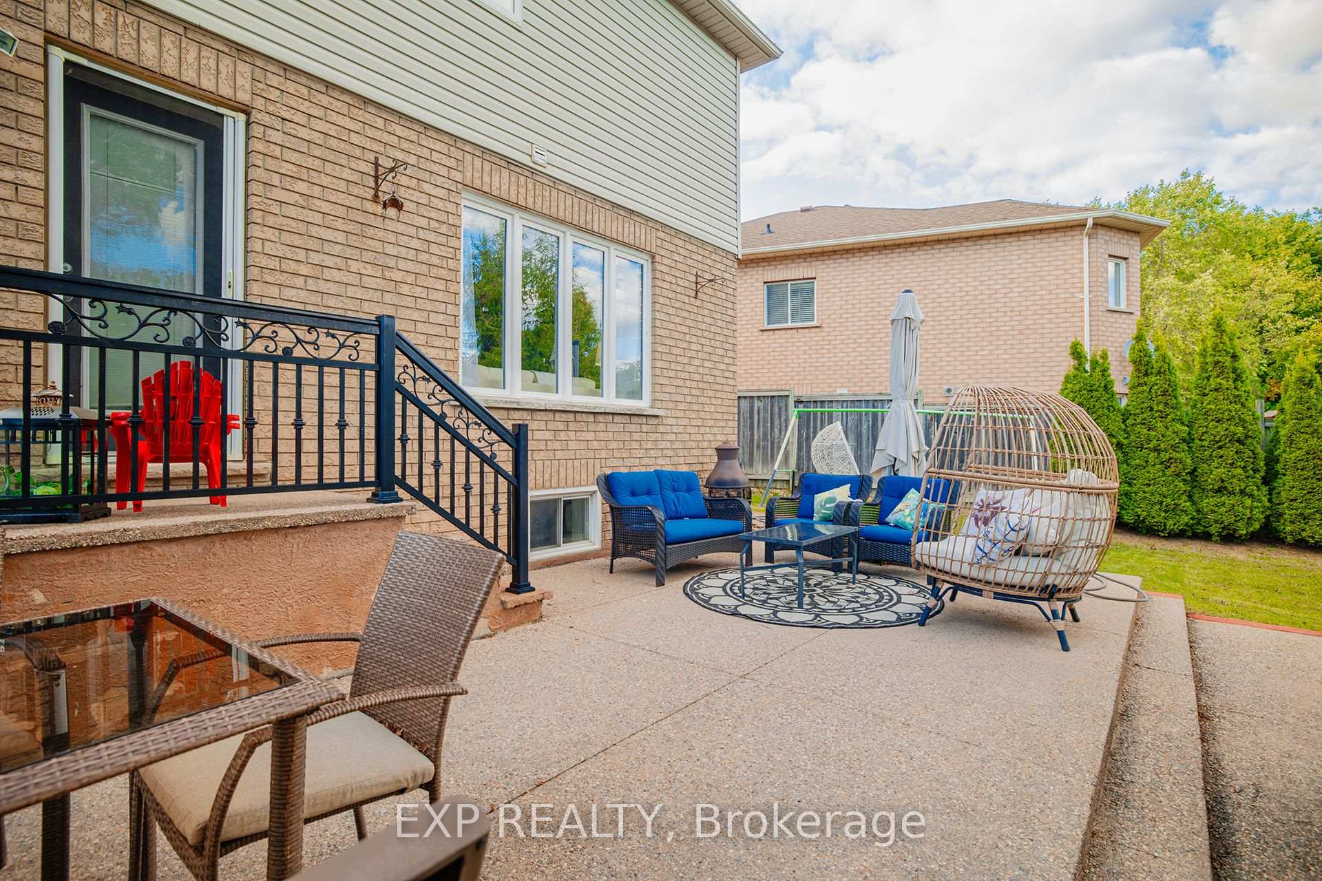 Photo 38 of 44 Pentland Road, Hamilton, Waterdown — HOMEH