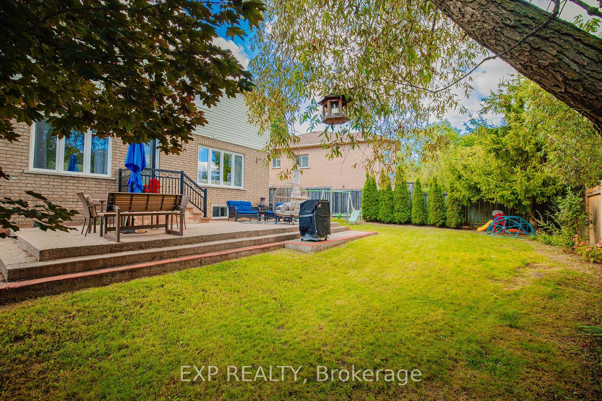 Photo 39 of 44 Pentland Road, Hamilton, Waterdown — HOMEH