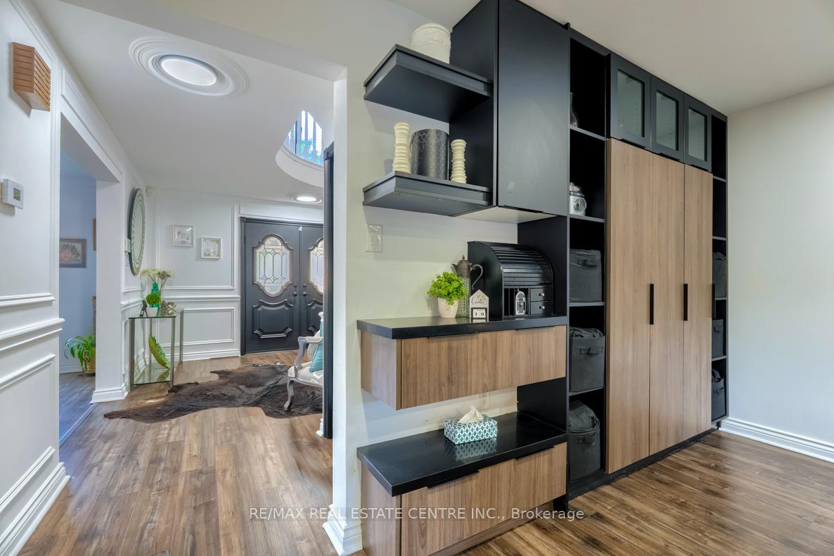 Photo 15 of 4 Earlidawn Court, Hamilton, Stoney Creek — HOMEH