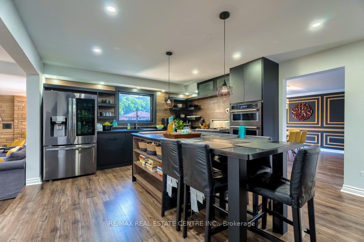 Photo 17 of 4 Earlidawn Court, Hamilton, Stoney Creek — HOMEH