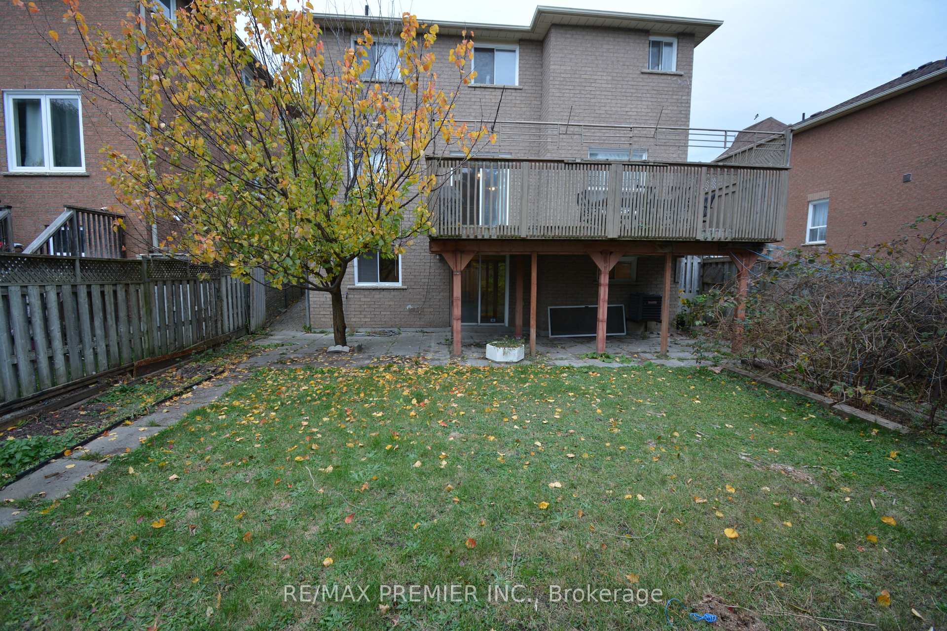 Photo 19 of 77 Stonebriar Drive, Vaughan, Maple — HOMEH