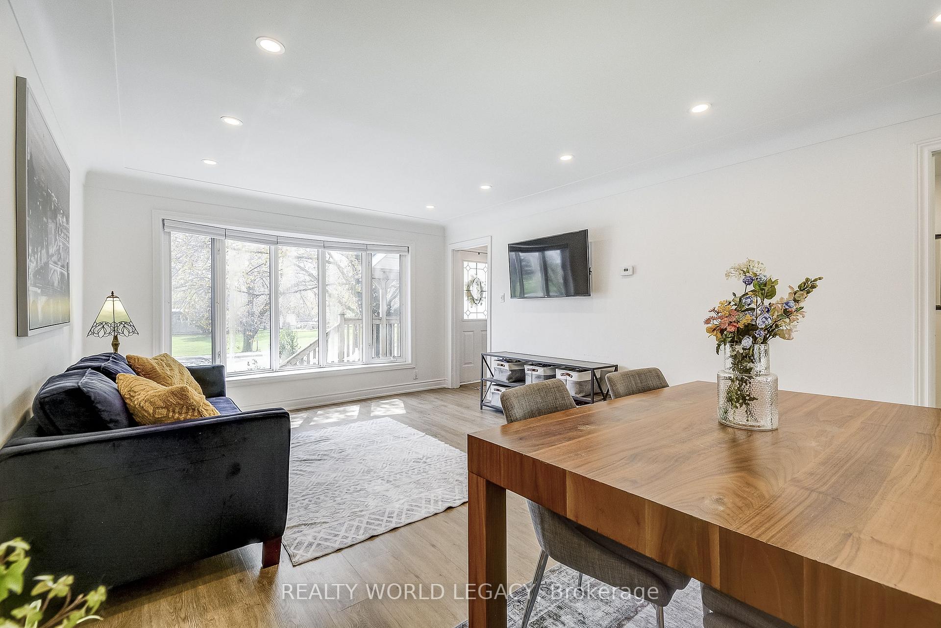 Photo 15 of 183 Nash Road N, Hamilton, Kentley — HOMEH