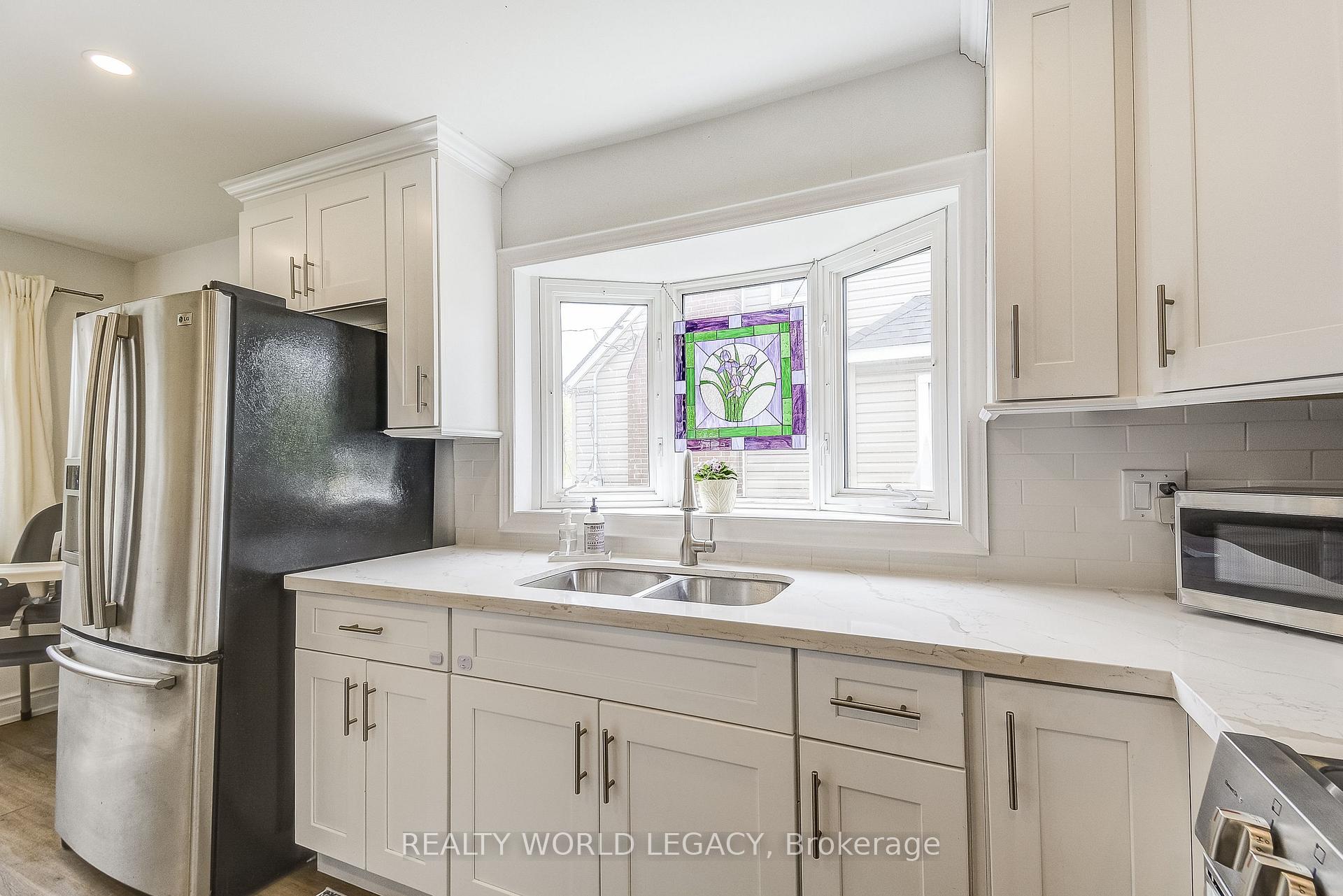 Photo 19 of 183 Nash Road N, Hamilton, Kentley — HOMEH