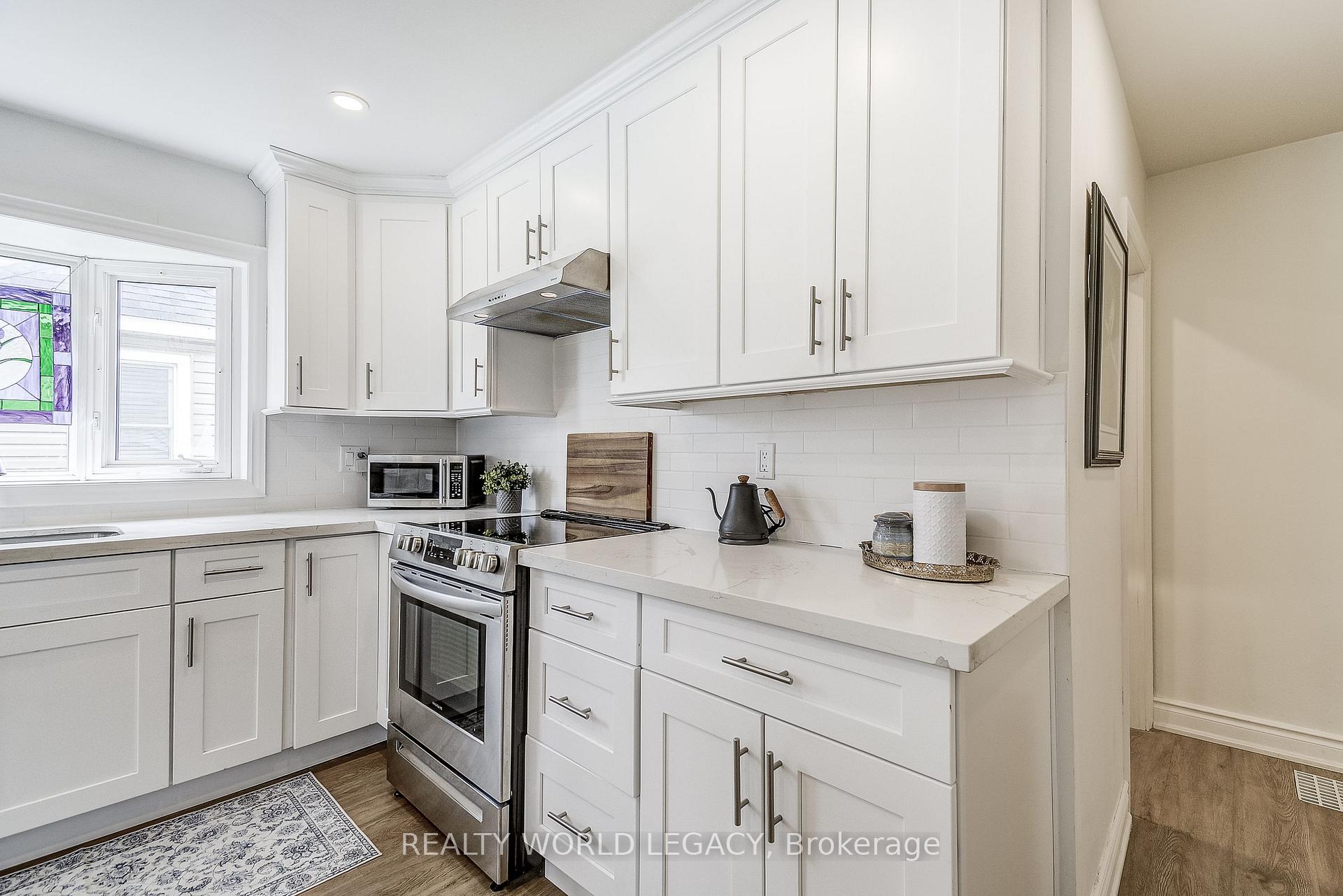 Photo 21 of 183 Nash Road N, Hamilton, Kentley — HOMEH