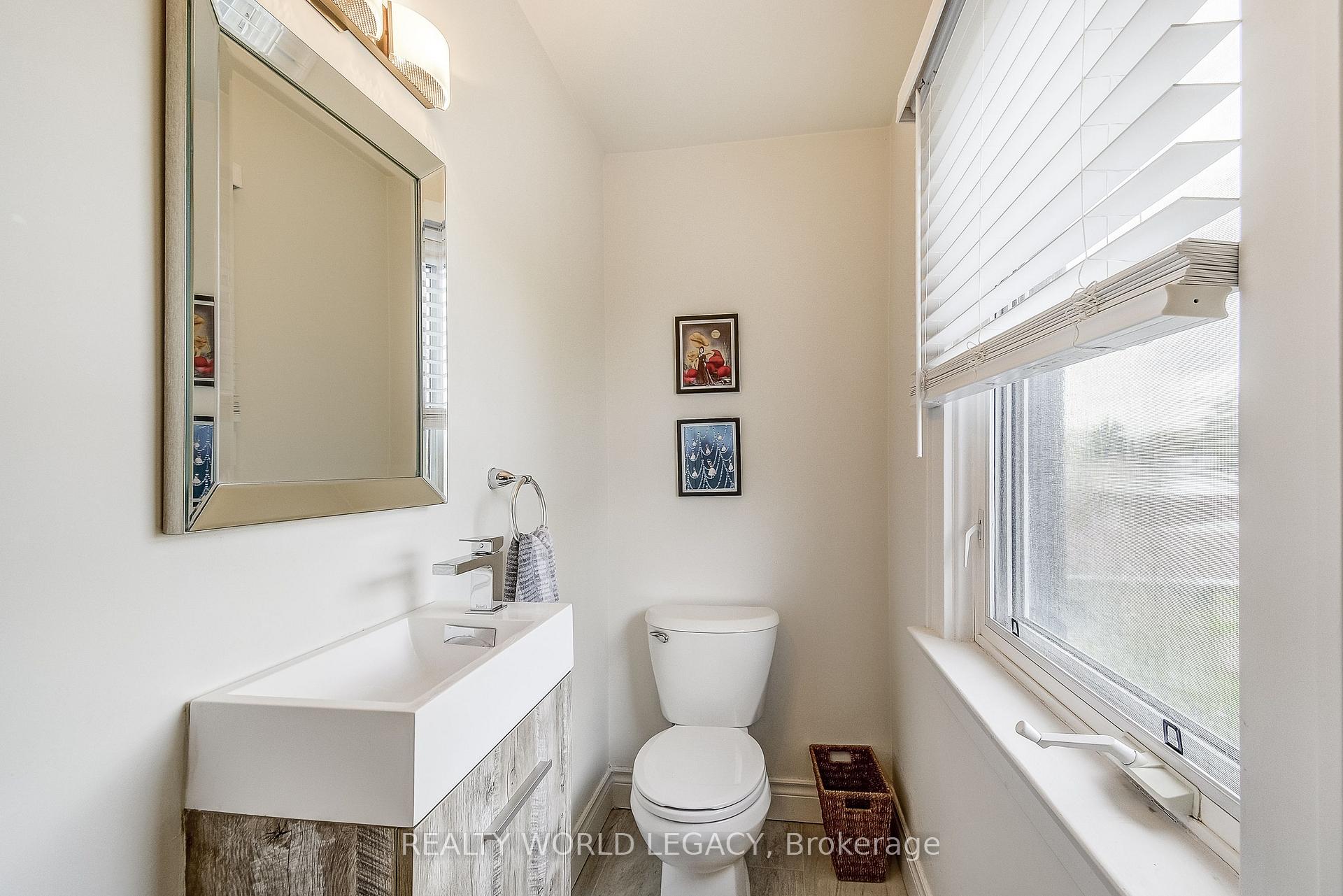 Photo 24 of 183 Nash Road N, Hamilton, Kentley — HOMEH