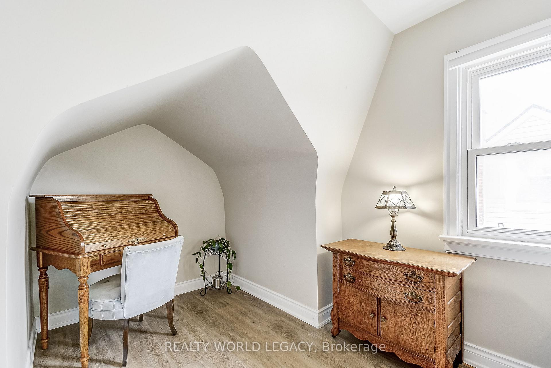 Photo 26 of 183 Nash Road N, Hamilton, Kentley — HOMEH