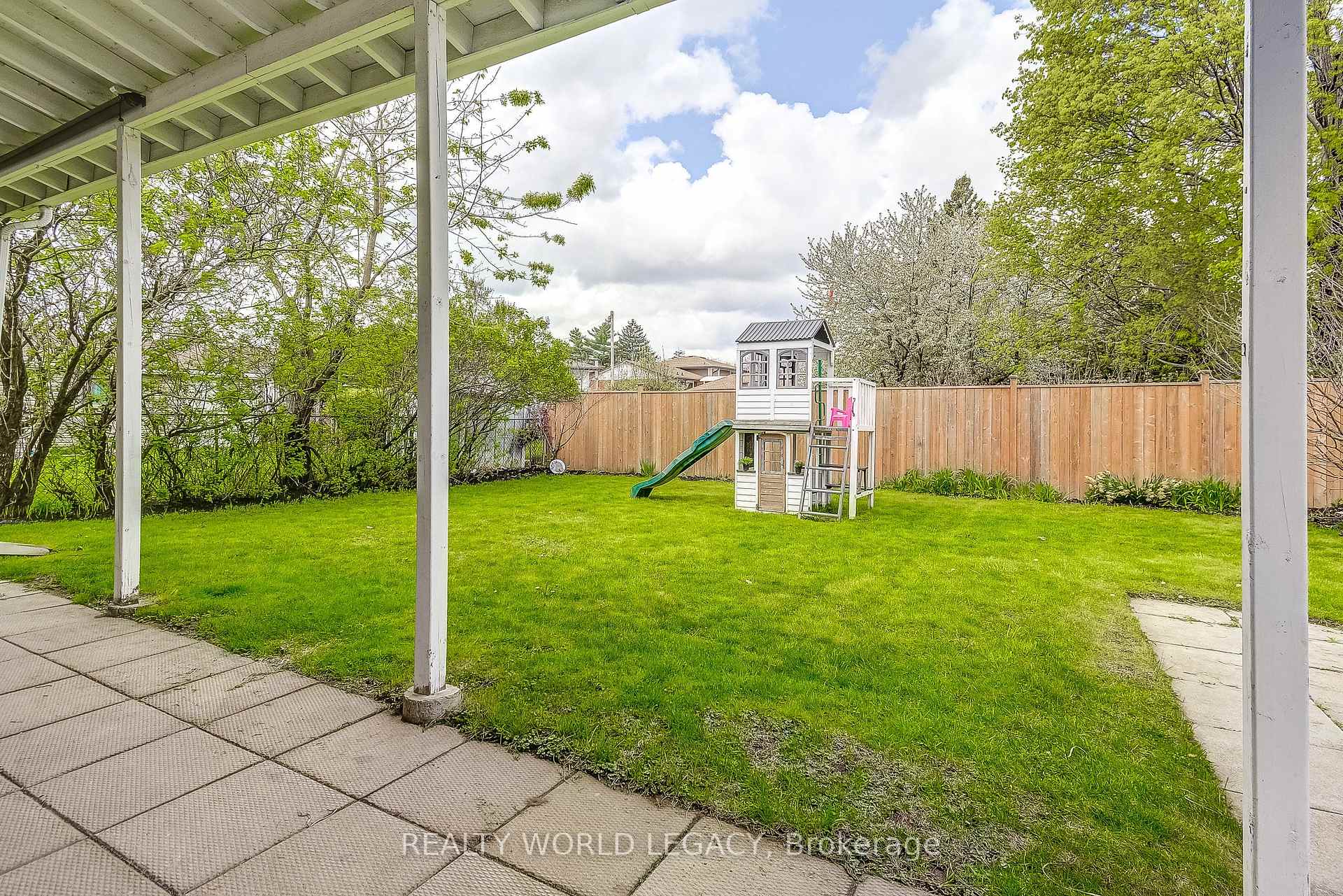 Photo 39 of 183 Nash Road N, Hamilton, Kentley — HOMEH