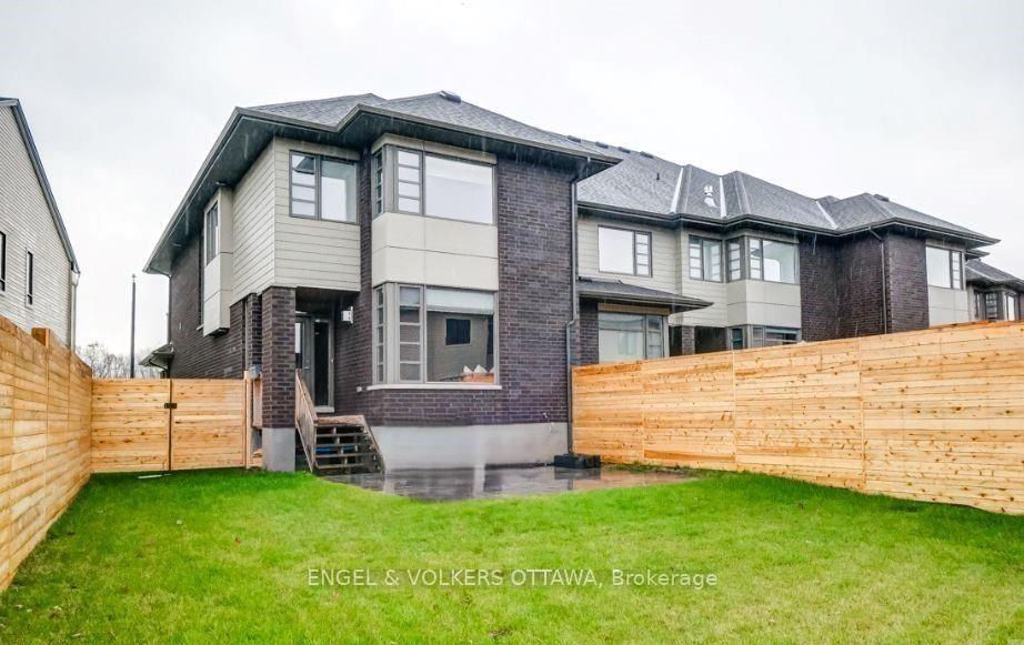 Photo 2 of 761 Brian Good Avenue, Ottawa, Riverside South/Gloucester Glen — HOMEH