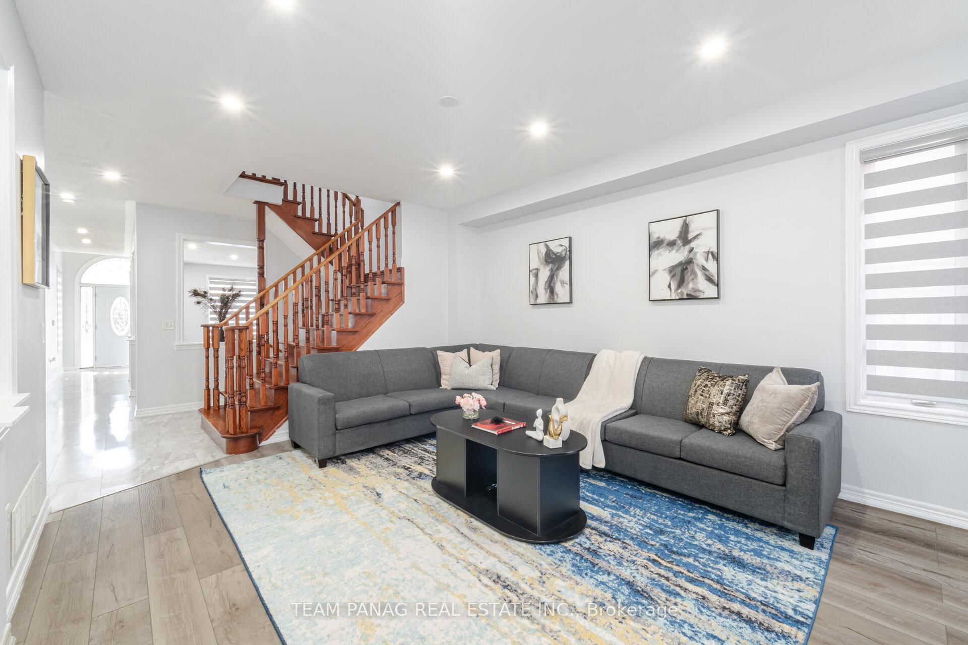 Photo 10 of 7 Millsborough Road, Brampton, Bram East — HOMEH