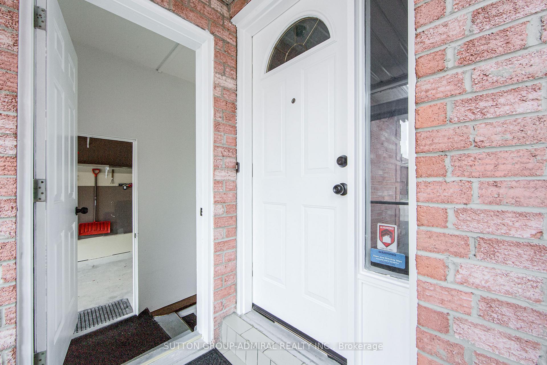 Photo 24 of 23 Millbank Court, Vaughan, Brownridge — HOMEH