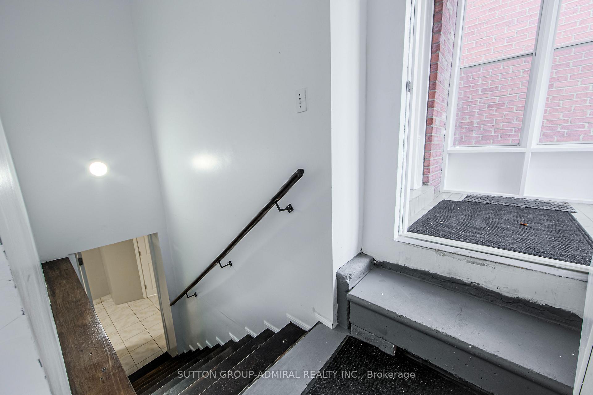 Photo 25 of 23 Millbank Court, Vaughan, Brownridge — HOMEH