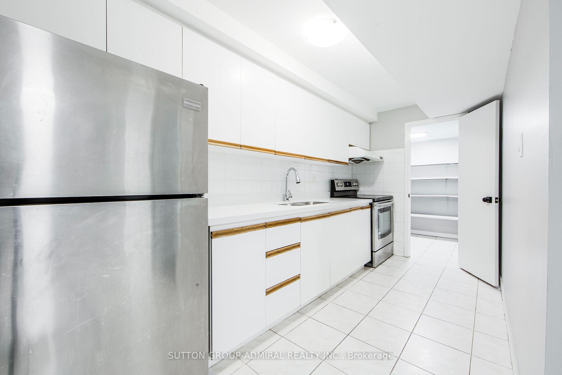 Photo 27 of 23 Millbank Court, Vaughan, Brownridge — HOMEH