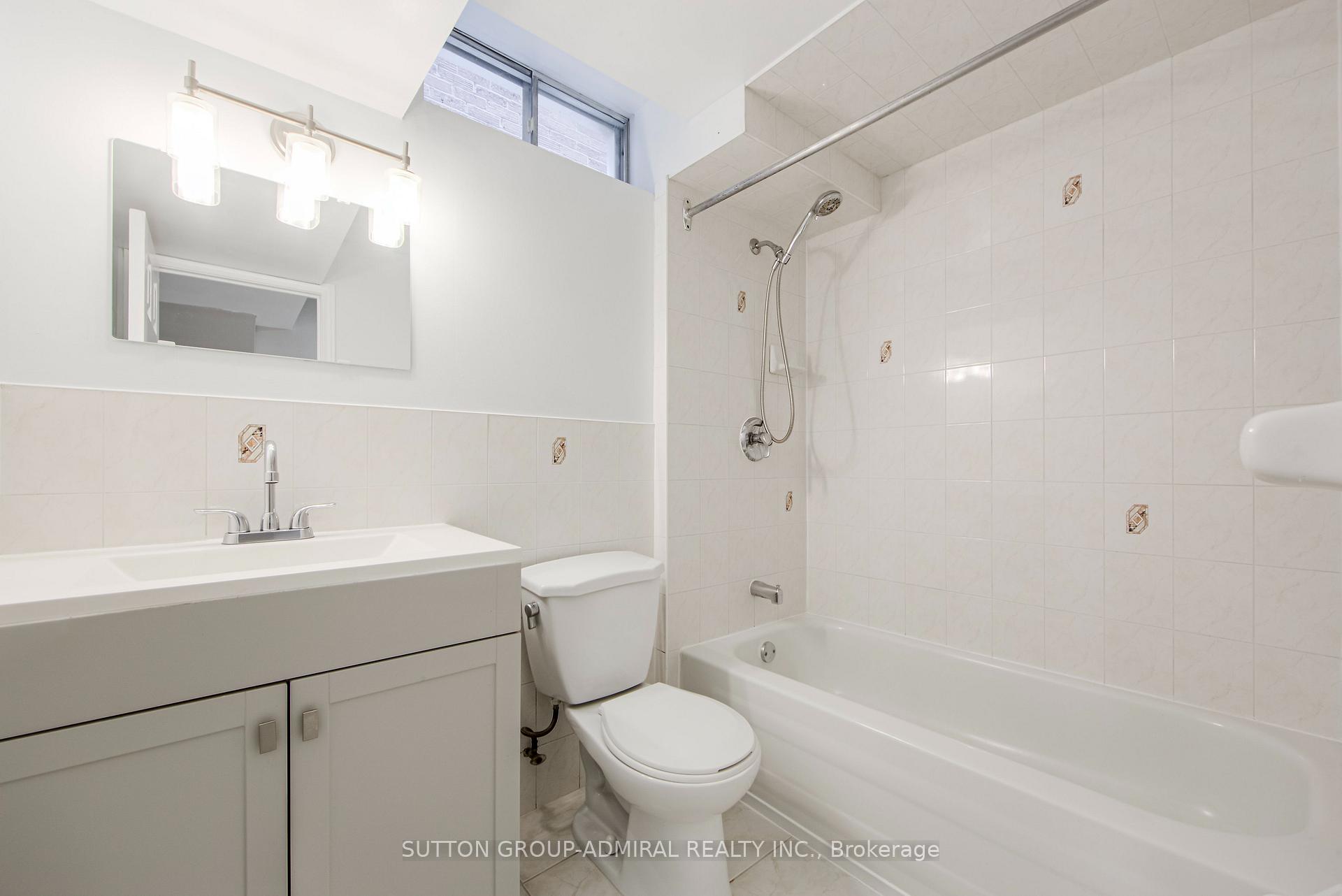 Photo 30 of 23 Millbank Court, Vaughan, Brownridge — HOMEH