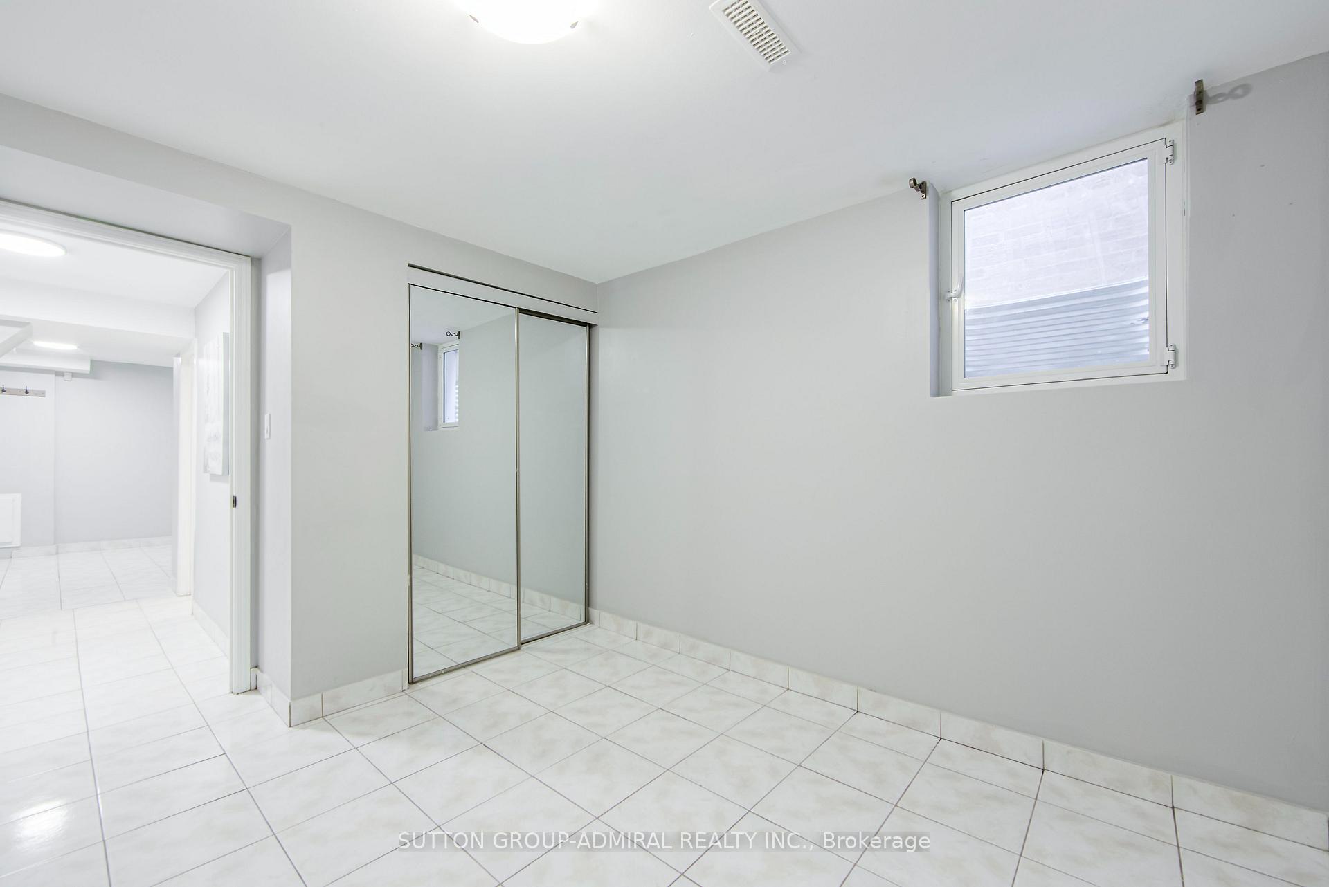 Photo 31 of 23 Millbank Court, Vaughan, Brownridge — HOMEH