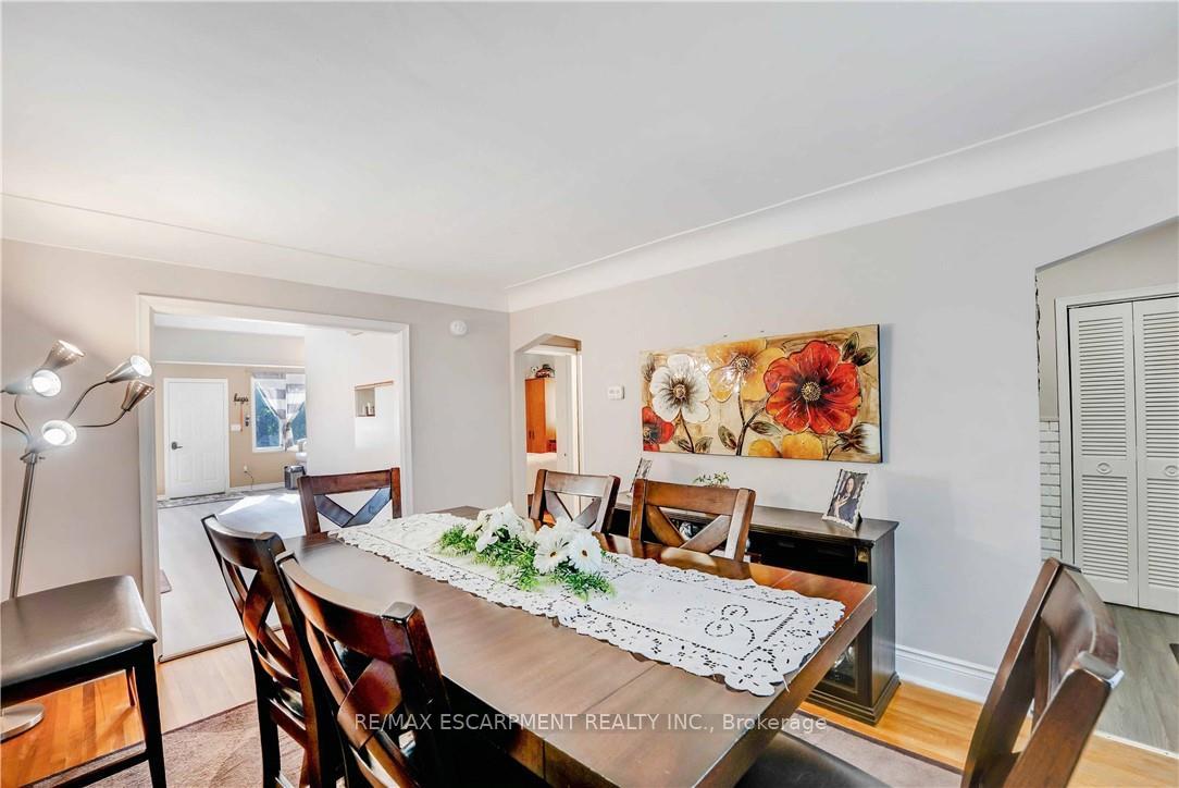 Photo 6 of 111 East 25th Street, Hamilton, Eastmount — HOMEH