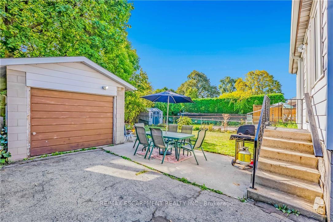 Photo 22 of 111 East 25th Street, Hamilton, Eastmount — HOMEH