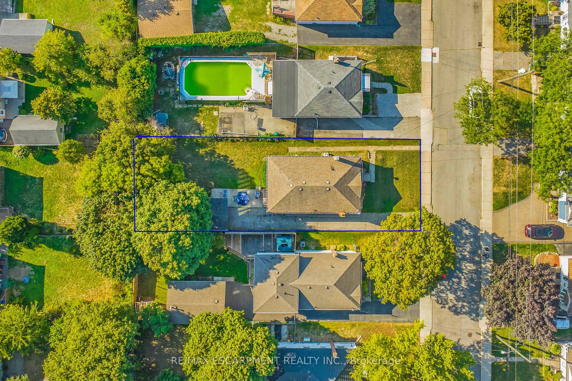 Photo 27 of 111 East 25th Street, Hamilton, Eastmount — HOMEH