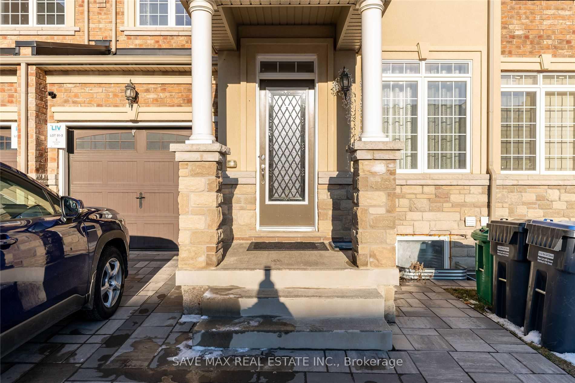 Photo 10 of 5 Maynada(Upper) Road, Brampton, Northwest Brampton — HOMEH