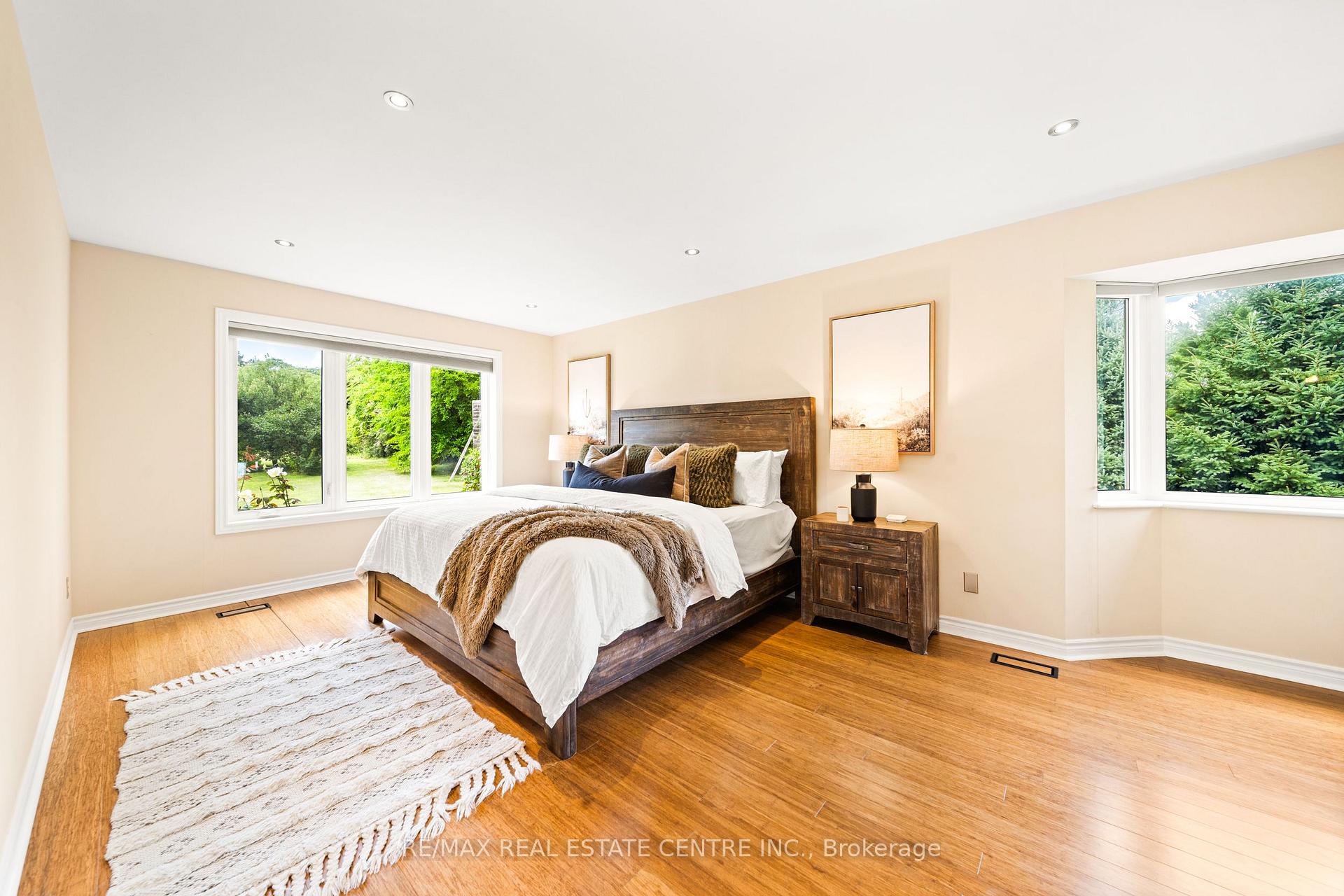Photo 18 of 399 Old Brock Road, Hamilton, Greensville — HOMEH