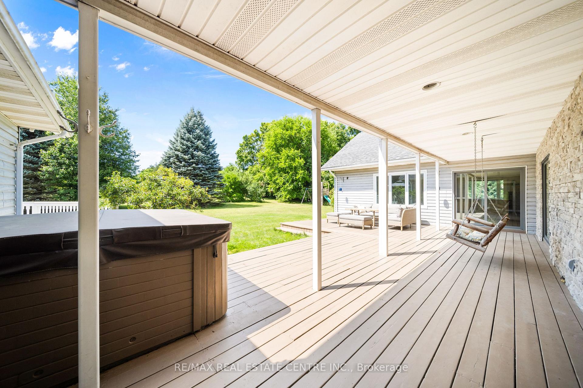 Photo 30 of 399 Old Brock Road, Hamilton, Greensville — HOMEH