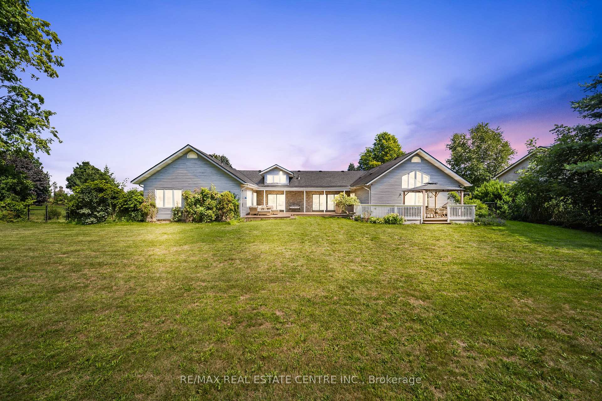 Photo 34 of 399 Old Brock Road, Hamilton, Greensville — HOMEH
