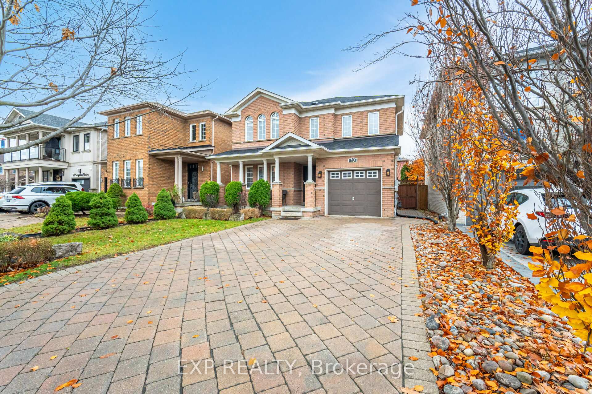 Photo 3 of 49 Skylark Drive, Vaughan, Vellore Village — HOMEH