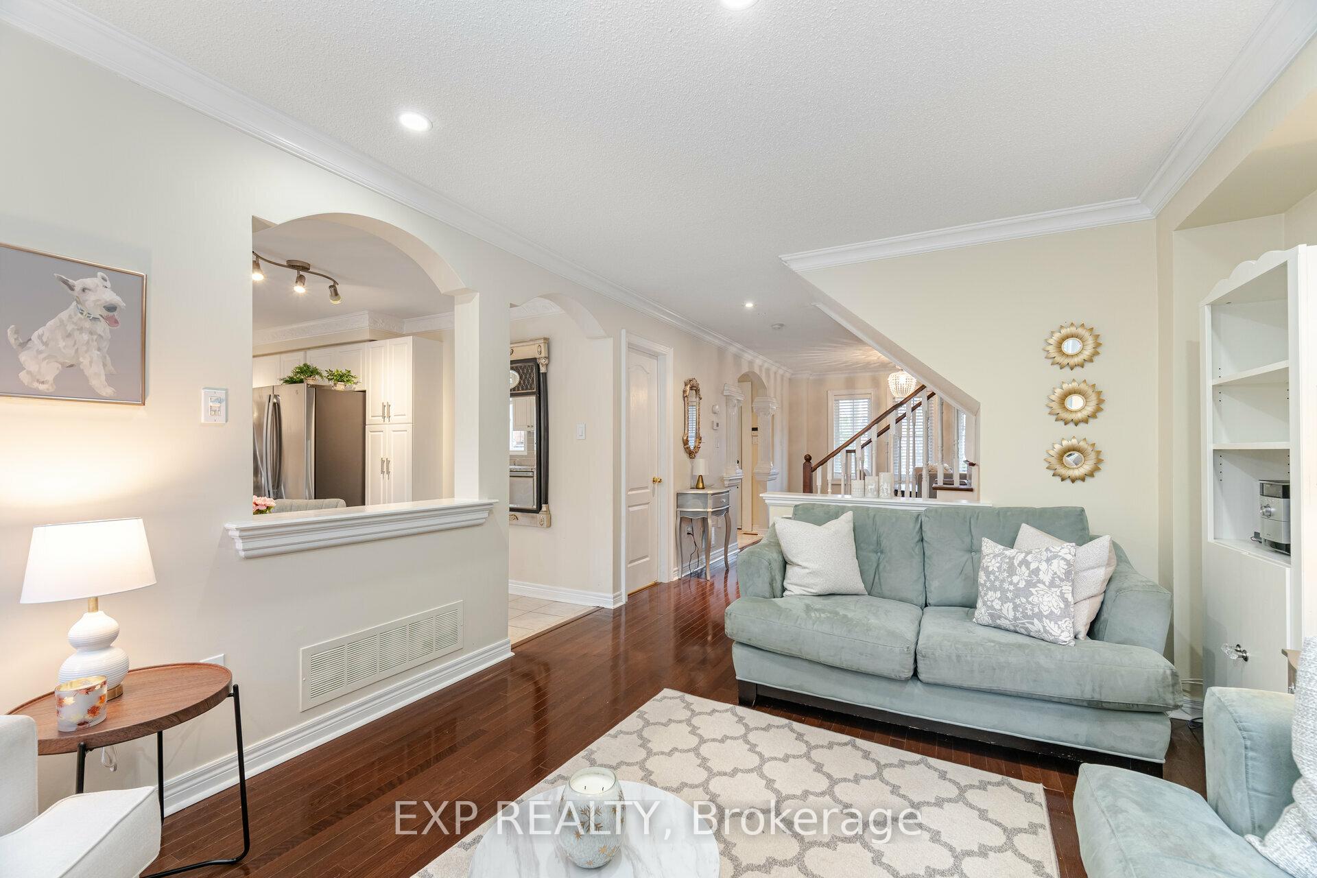Photo 11 of 49 Skylark Drive, Vaughan, Vellore Village — HOMEH