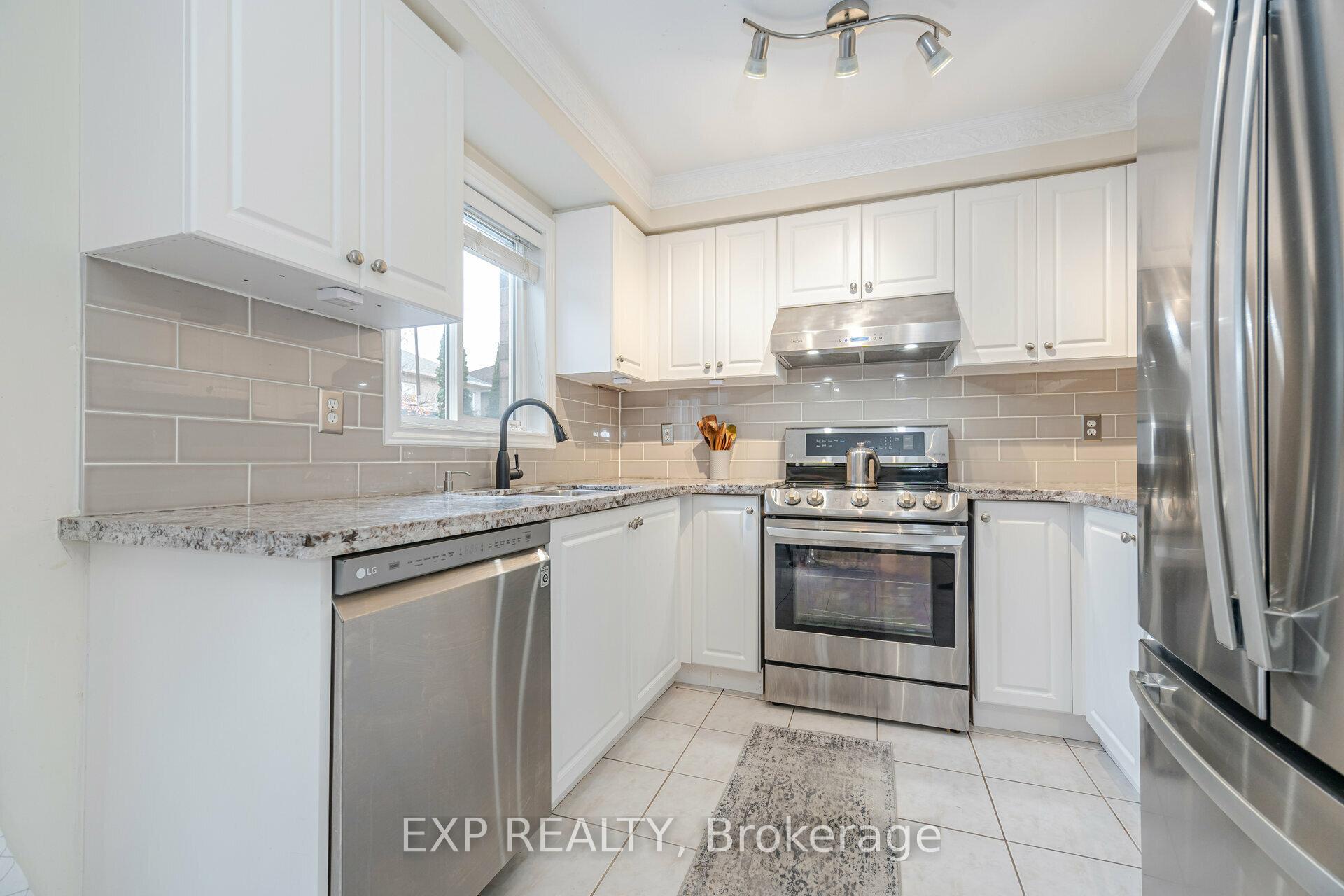 Photo 14 of 49 Skylark Drive, Vaughan, Vellore Village — HOMEH