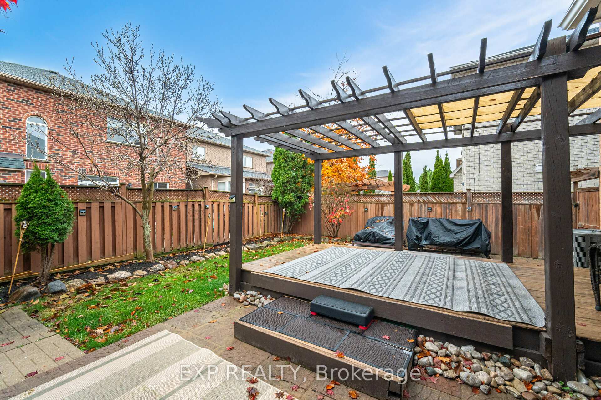 Photo 37 of 49 Skylark Drive, Vaughan, Vellore Village — HOMEH