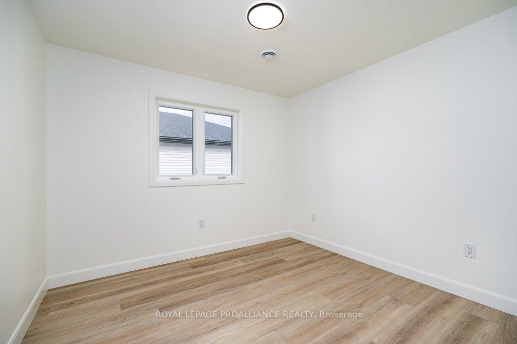 Photo 12 of Unit A, 10 Aldersgate Drive, Belleville, Belleville Ward — HOMEH