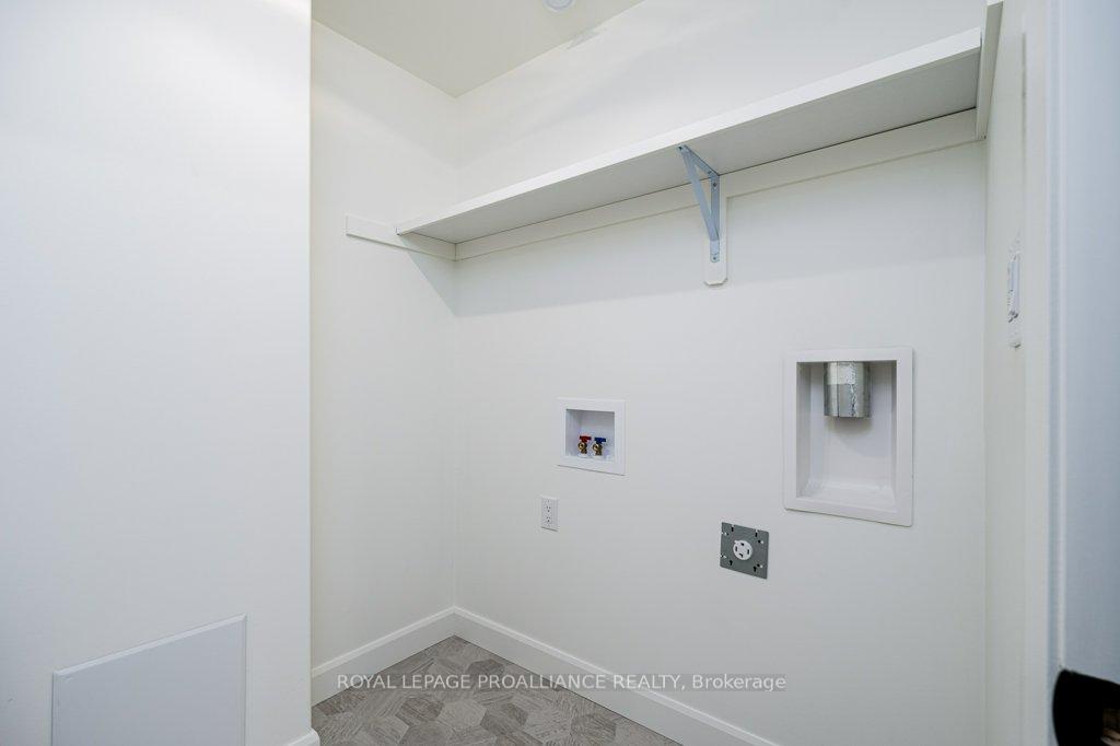 Photo 18 of Unit A, 10 Aldersgate Drive, Belleville, Belleville Ward — HOMEH