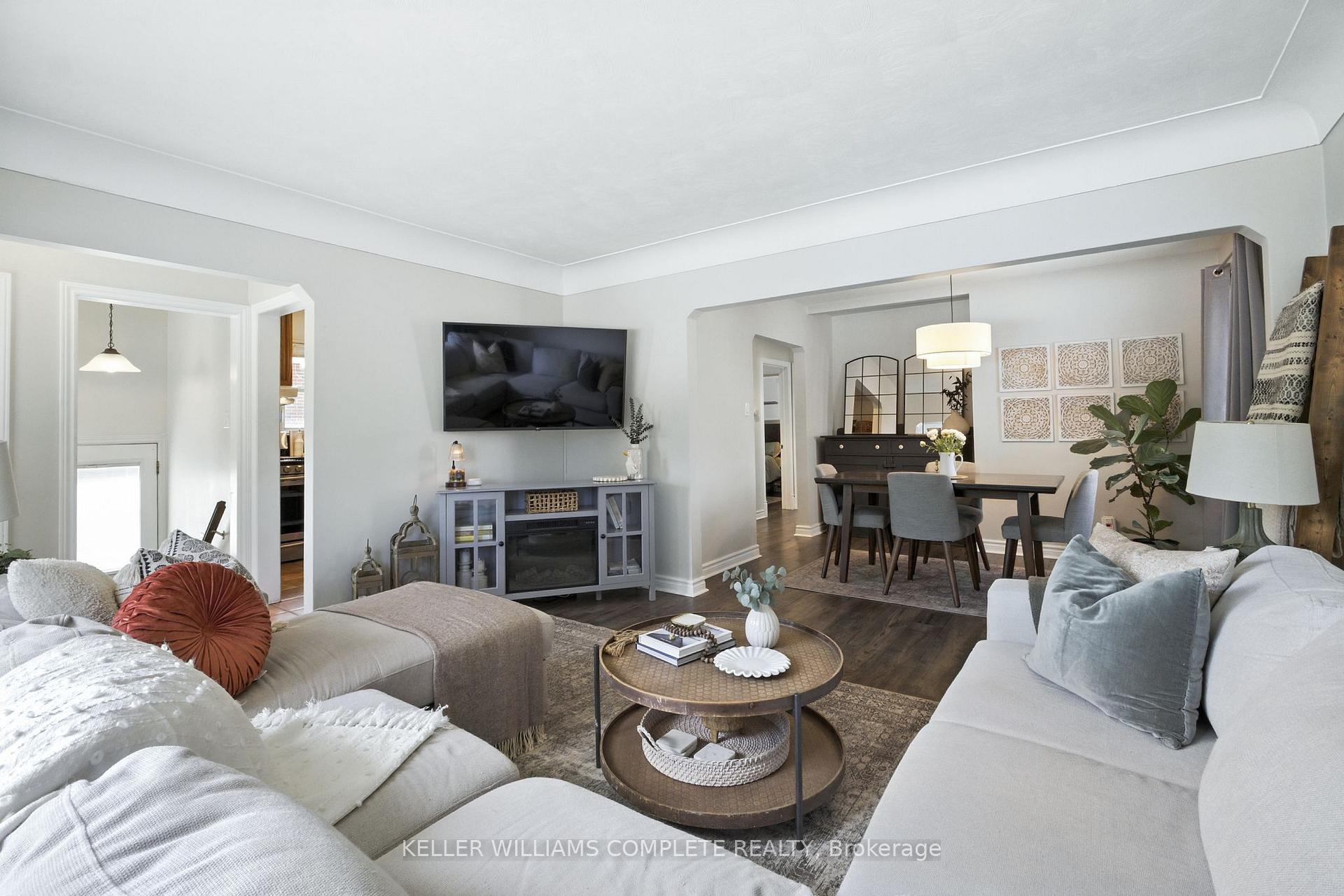 Photo 7 of 136 West 24th Street, Hamilton, Westcliffe — HOMEH