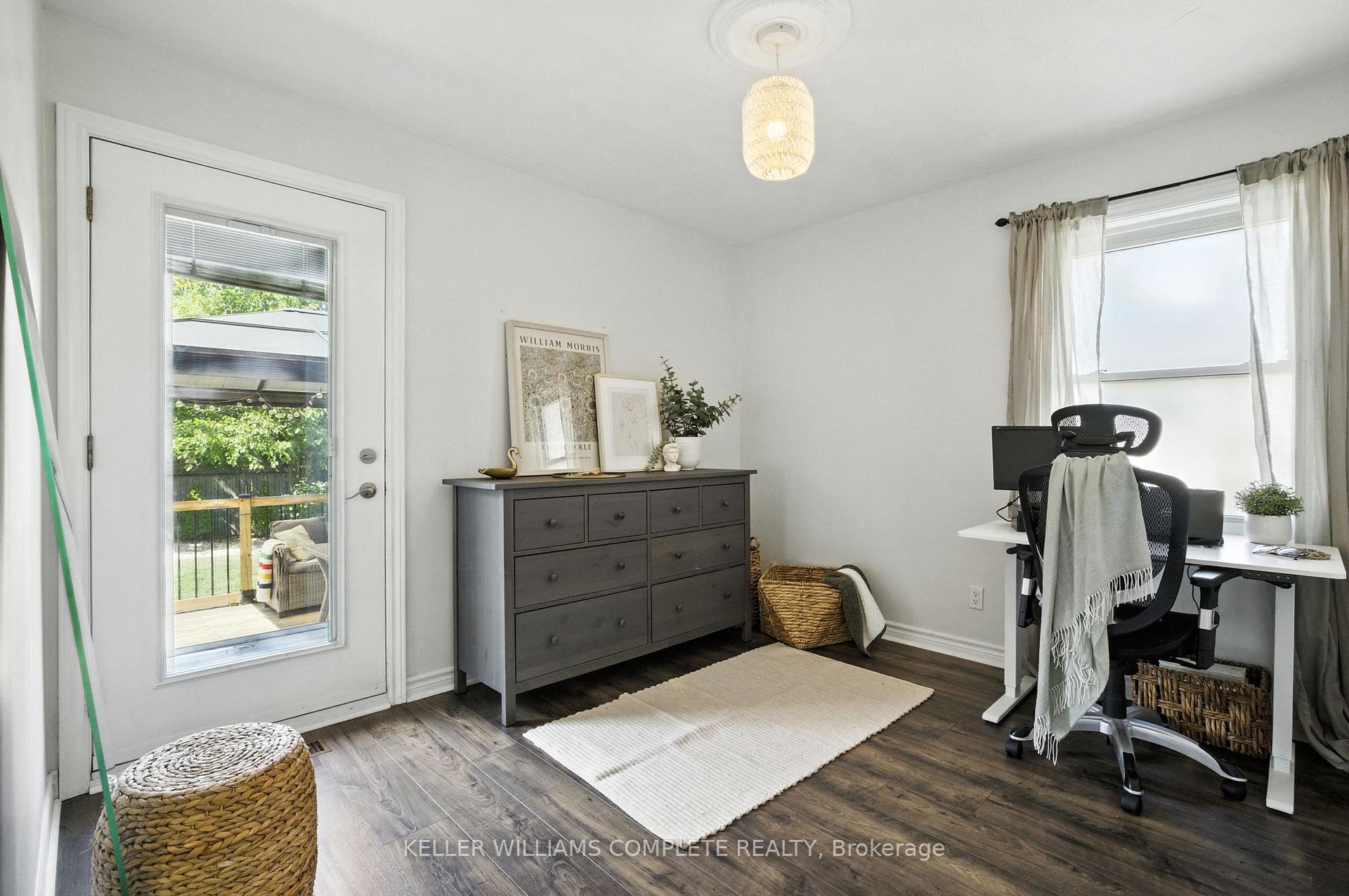 Photo 15 of 136 West 24th Street, Hamilton, Westcliffe — HOMEH