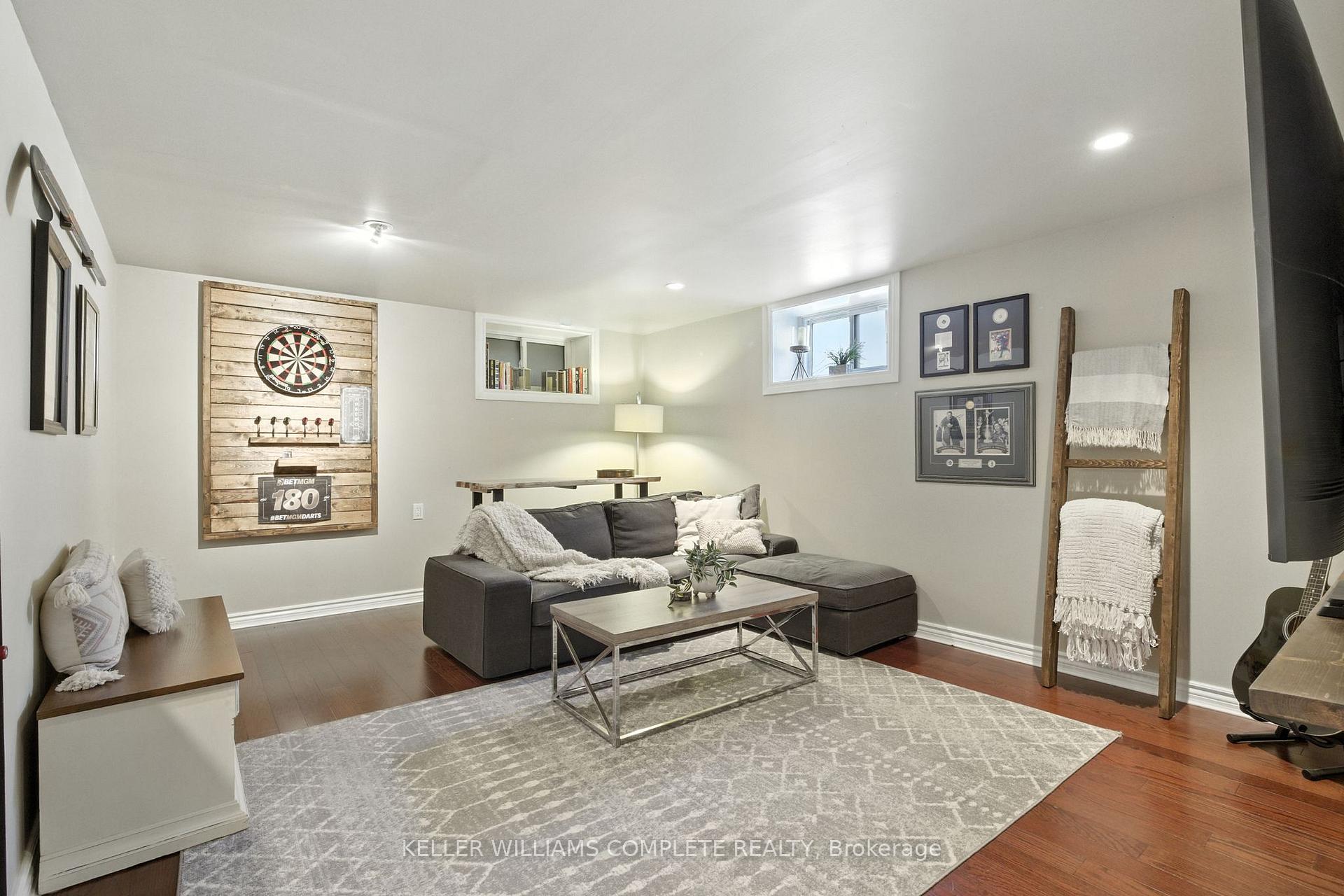 Photo 19 of 136 West 24th Street, Hamilton, Westcliffe — HOMEH