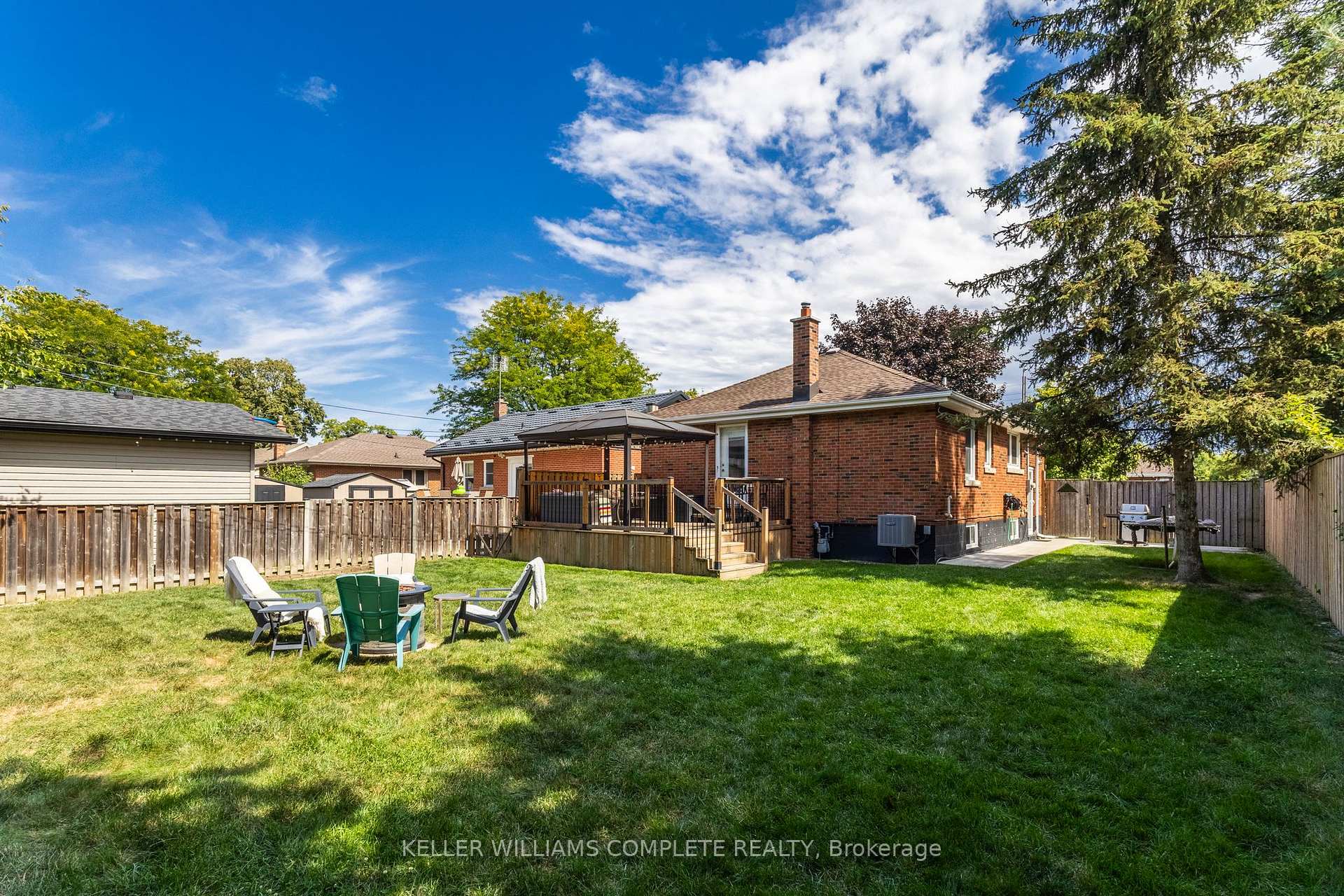 Photo 27 of 136 West 24th Street, Hamilton, Westcliffe — HOMEH