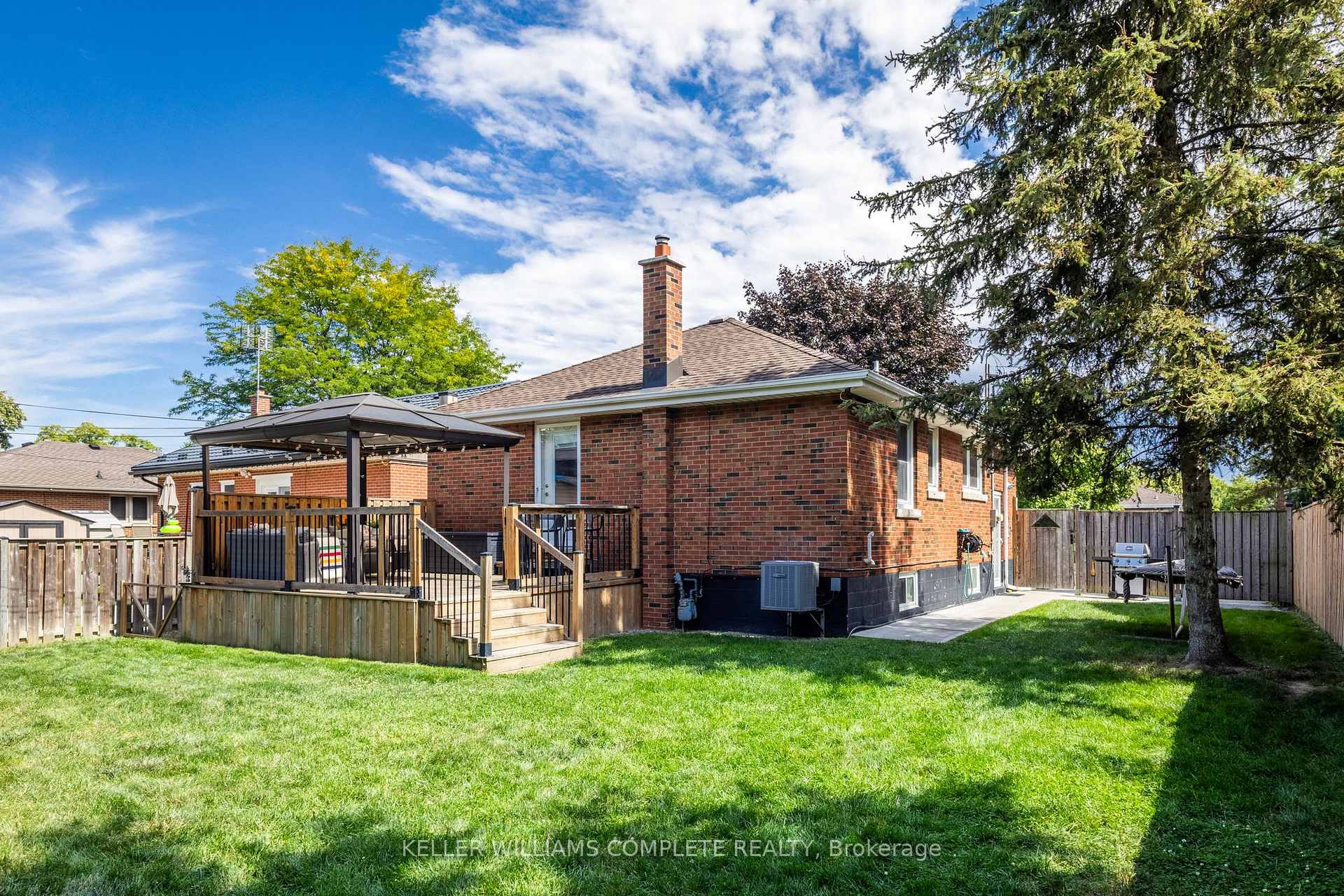 Photo 28 of 136 West 24th Street, Hamilton, Westcliffe — HOMEH