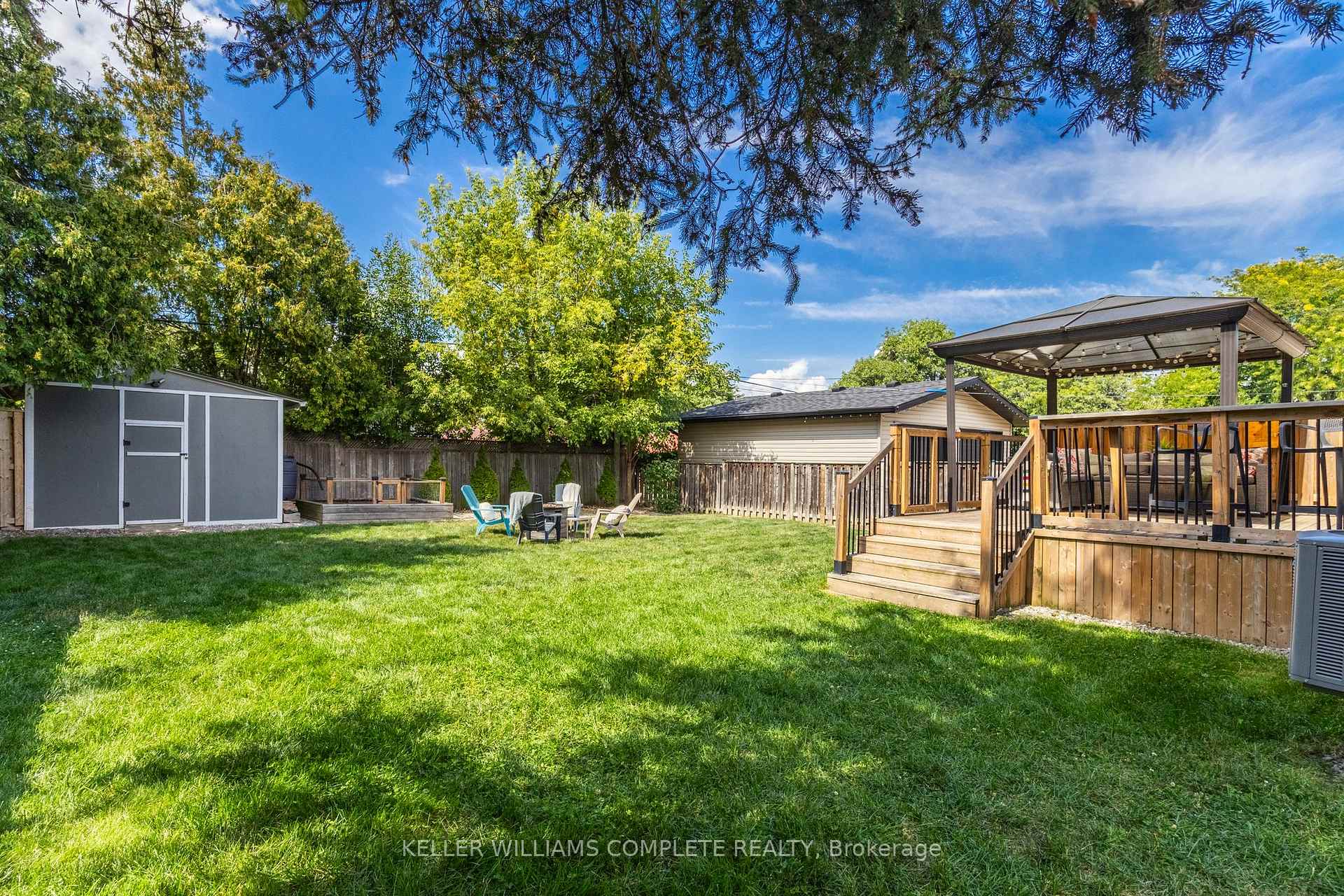 Photo 29 of 136 West 24th Street, Hamilton, Westcliffe — HOMEH