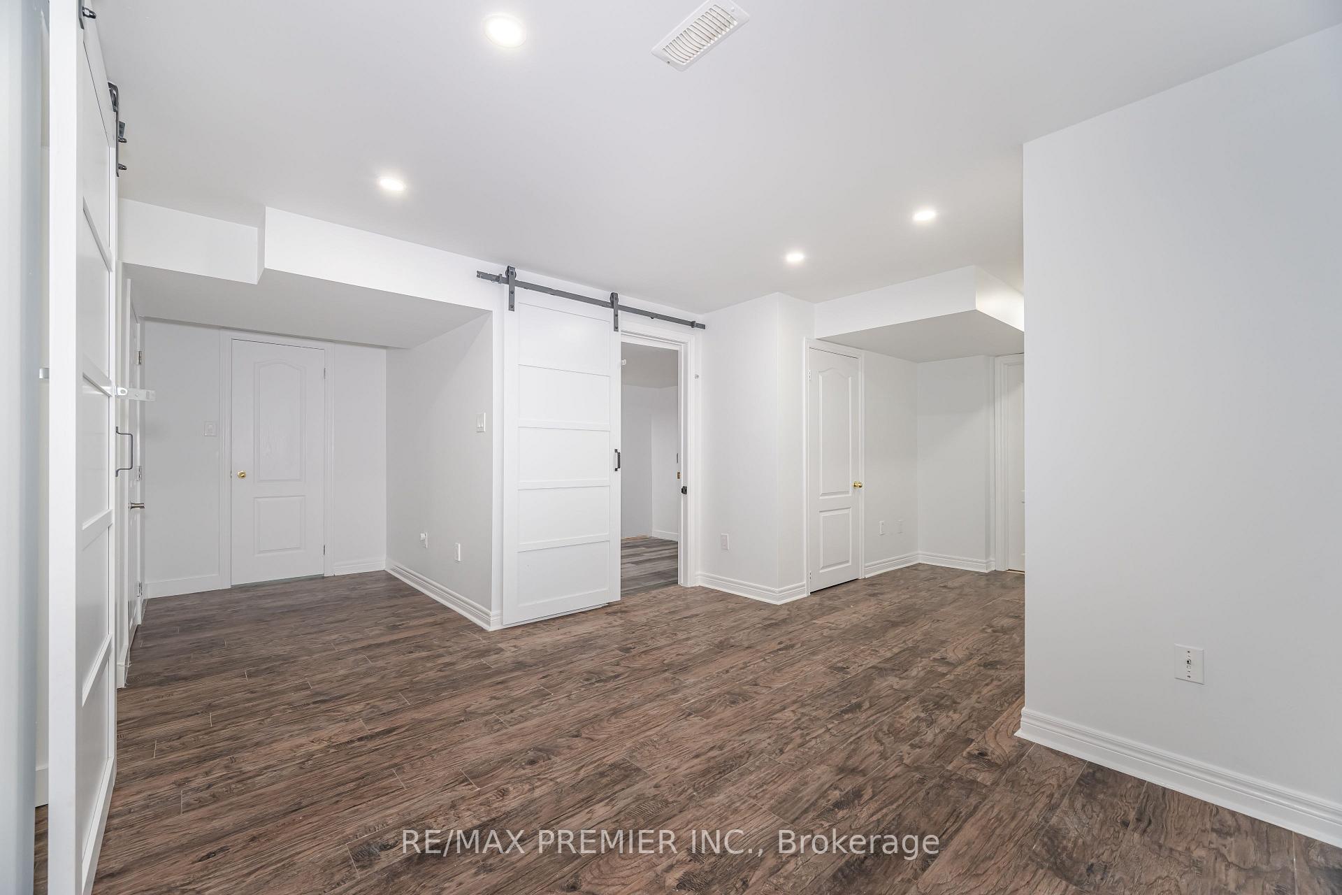 Photo 26 of 80 Heathcliffe Drive, Vaughan, Vellore Village — HOMEH