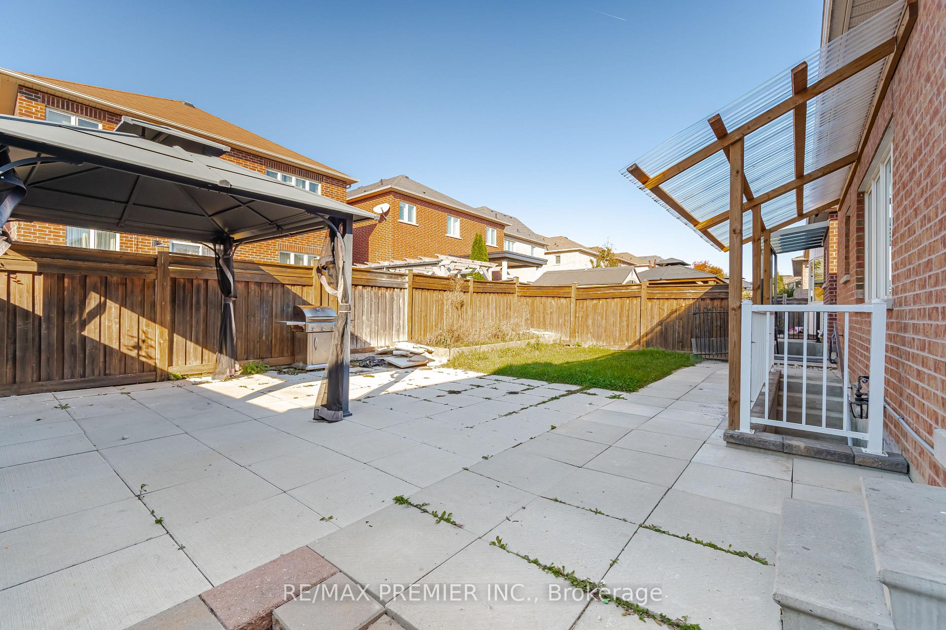 Photo 36 of 80 Heathcliffe Drive, Vaughan, Vellore Village — HOMEH