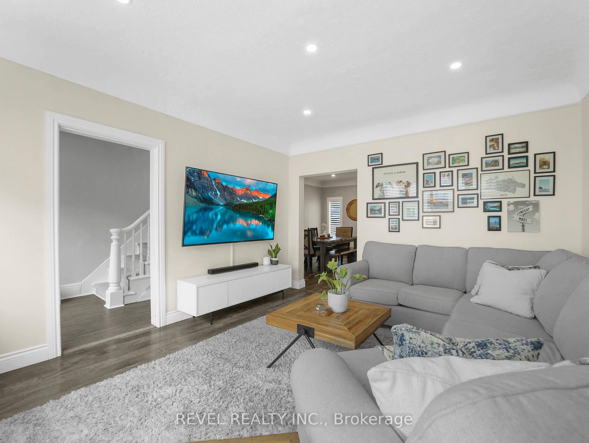 Photo 5 of 380 Macnab Street N, Hamilton, North End — HOMEH