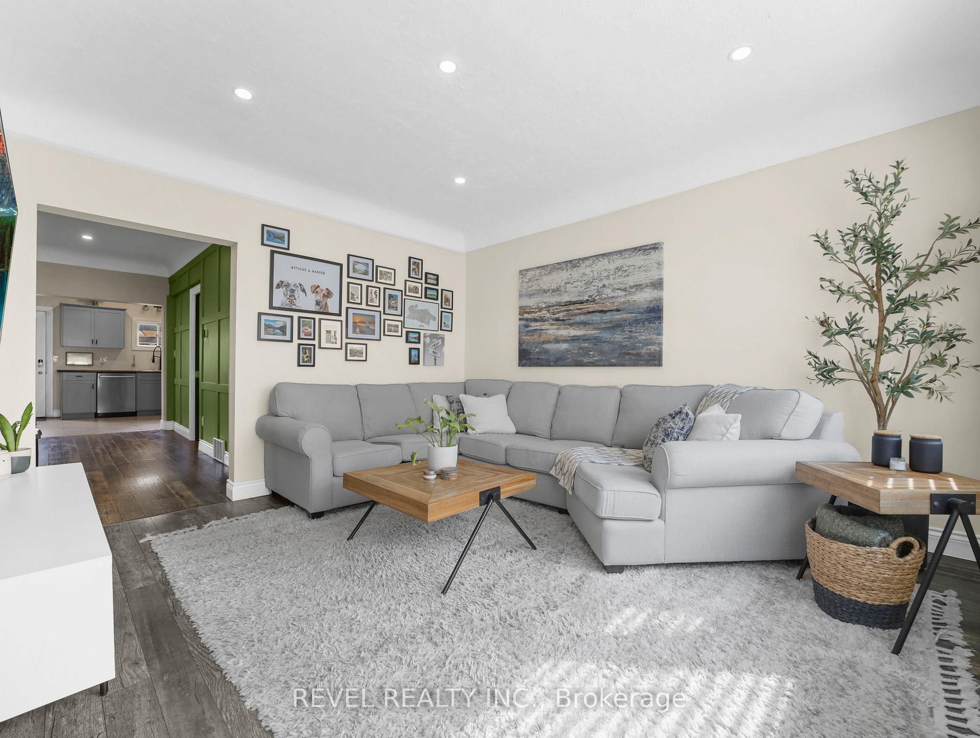 Photo 7 of 380 Macnab Street N, Hamilton, North End — HOMEH