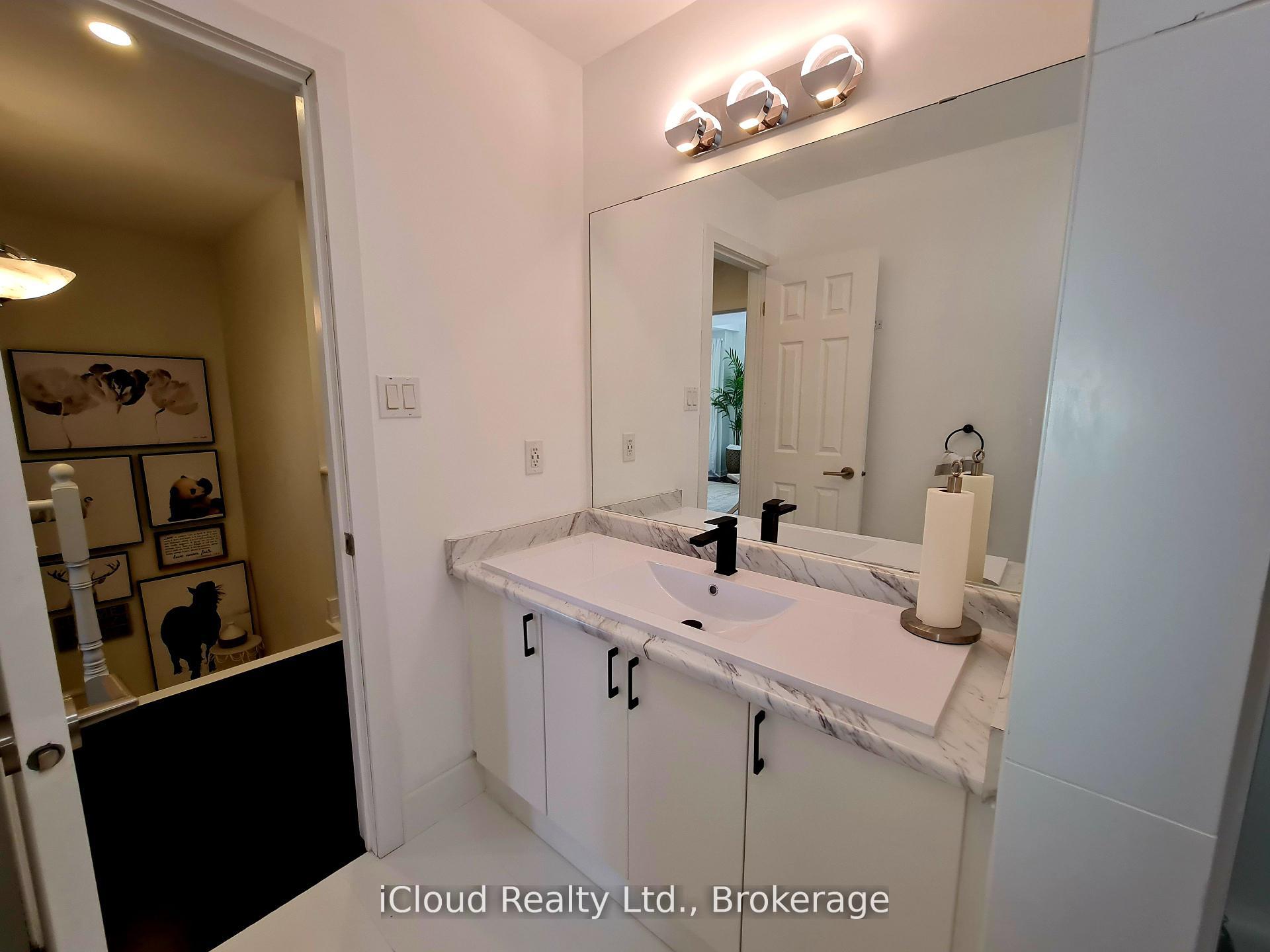 Photo 14 of 22 Fallgate Drive, Brampton, Credit Valley — HOMEH