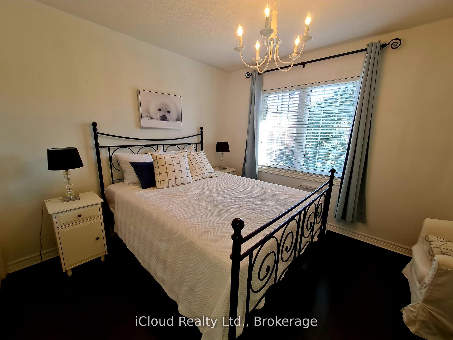 Photo 15 of 22 Fallgate Drive, Brampton, Credit Valley — HOMEH